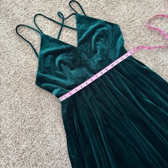 NWT Lucy Paris Emerald Green Velvet Maxi Dress size Small - Picture 10 of 12